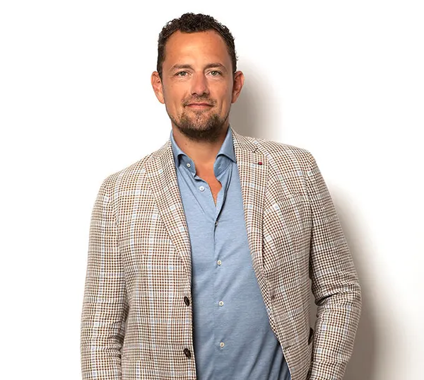 Julian — taxateur bij wijkopengoud.nl